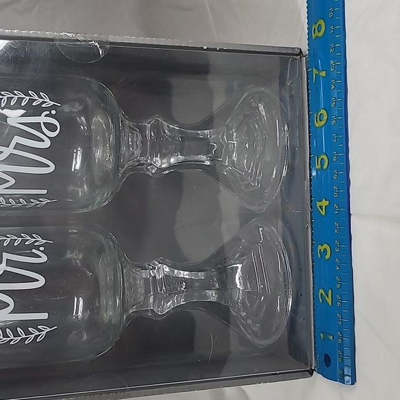 Mr & Mrs Mason Jar Toasting Glasses - Picture 4 of 5